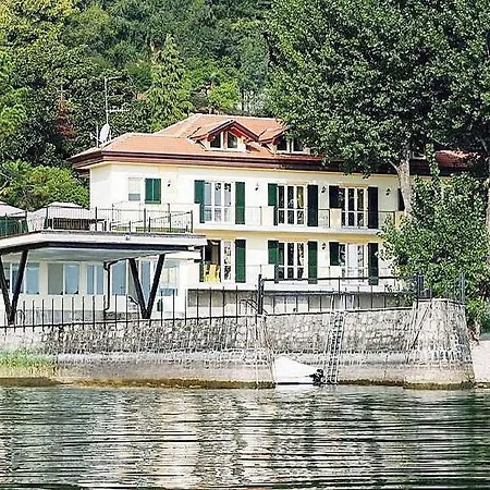 Sleeps 4 Pool Wifi Apartment Meina