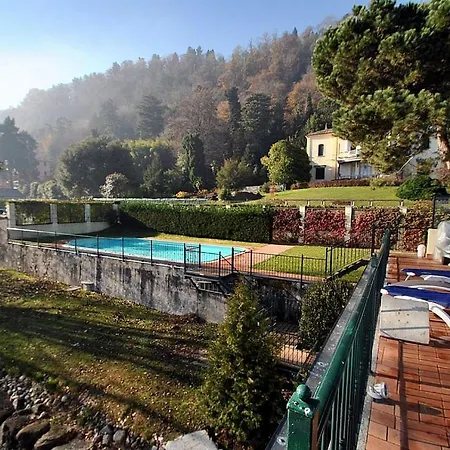 Apartment Sleeps 4 Pool Wifi *